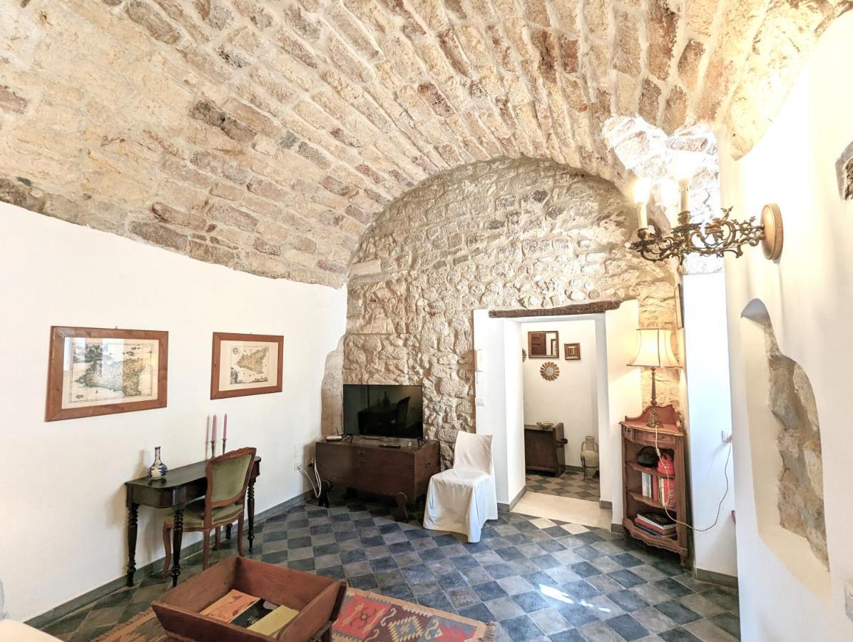 Apartament La Casa Delle Fate Syrakuzy Zewnętrze zdjęcie
