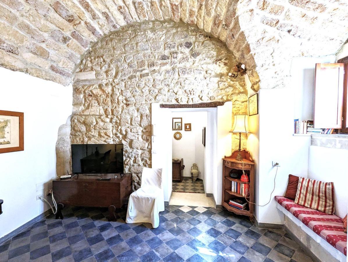 Apartament La Casa Delle Fate Syrakuzy Zewnętrze zdjęcie